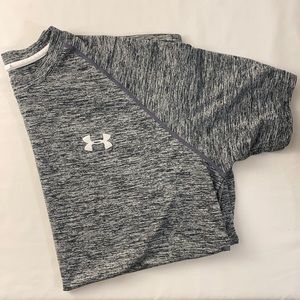 Men’s Under Armour Dry Fit T-shirt